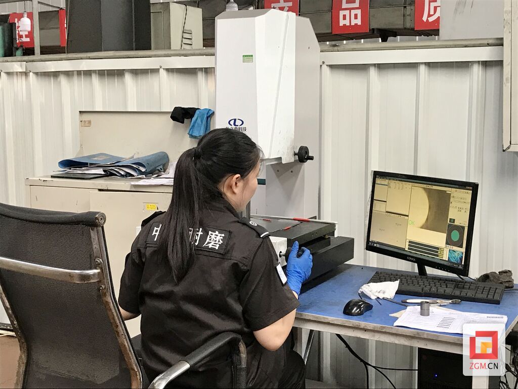 九游娱乐网站：【企业“贡”发展①】自贡中兴耐磨公司：科技赋能数字赋智企业订单持续增长(图2)