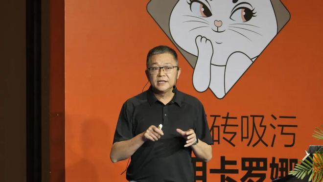 九游娱乐：超防污瓷砖成热销产品！这家陶企找到了新蓝海(图3)