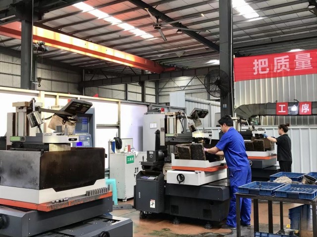 九游娱乐平台：自贡高新区：科技赋能数字赋智​​助力企业转型升级(图1)