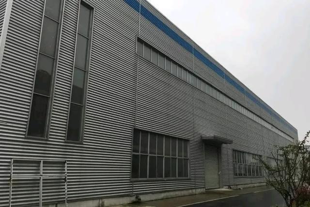 九游娱乐：常州市的一座大型工厂第二次拍卖价格降到2780万元也没有人要！(图3)