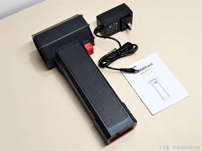 九游娱乐网站：何为无刷涵道电机？菠萝君无刷暴风锤PK有刷涡轮风扇谁值得买？(图4)