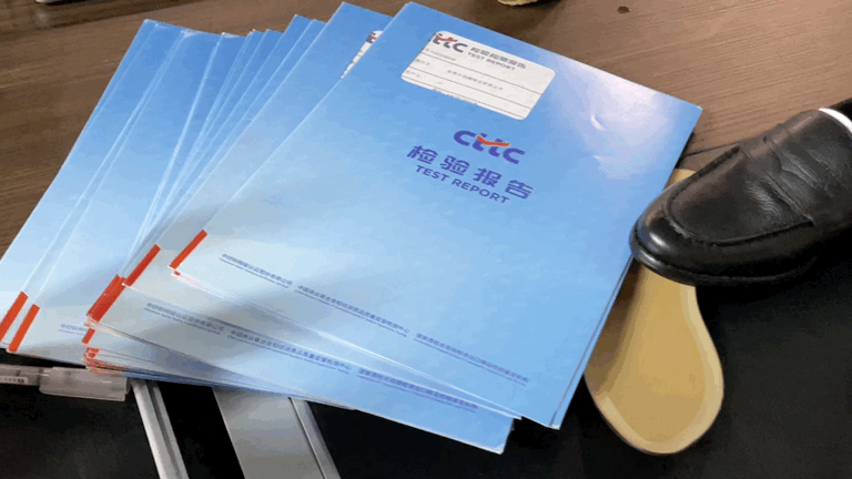 九游娱乐平台：这双鞋不便宜但穿过之后咬咬牙买了3双（太舒服了）(图7)