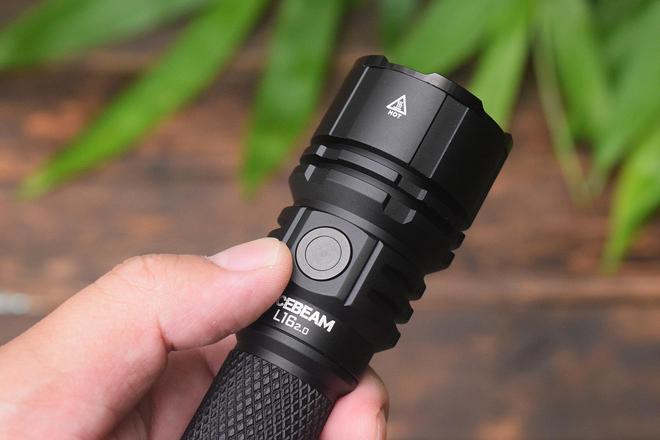 九游娱乐网站：ACEBEAML1620战术手电新升级更强大！(图10)