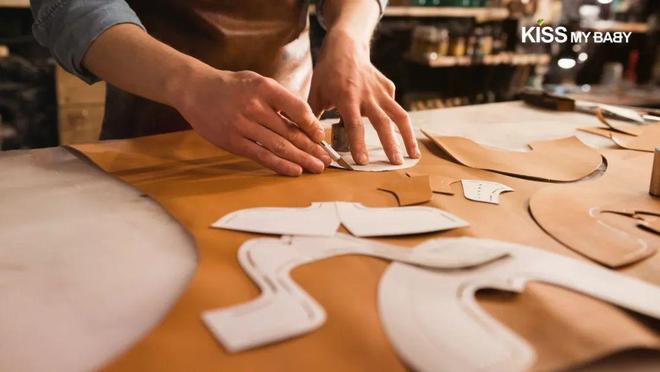 九游娱乐网站：几十元拿下加拿大专柜童鞋明星家宝宝都在穿还是模特大赛御用童鞋(图5)