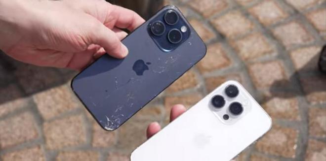 九游娱乐平台：苹果iPhone15Pro耐用性测试：钛合金表面易刮花(图1)