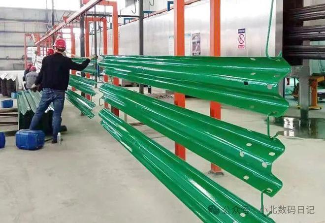 九游娱乐平台：喷塑和喷漆的区别：喷漆和烤漆有什么区别？看这篇就够了(图3)