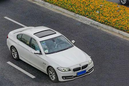 九游娱乐：家用车应该买什么轮胎？买这11款就对了(图1)