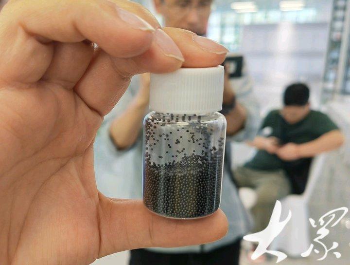 九游娱乐：向“新”发力｜陶瓷可以坚不可摧？氮化硅陶瓷刷新眼界(图2)