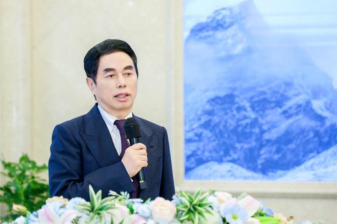 九游娱乐：揭秘波司登常熟总部：一件羽绒服的“智”造之路(图1)