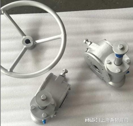 九游娱乐网站：不锈钢蜗轮箱与QDX3不锈钢蝶阀装置—高效、耐用阀门控制解决方案(图2)