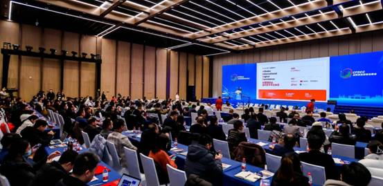 九游娱乐：实至名归！大角鹿瓷砖荣获金致奖“消费者信赖质量标杆品牌”(图5)