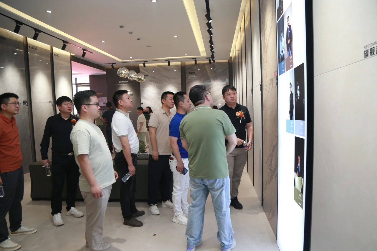 九游娱乐平台：箭牌瓷砖淄博经销商盛兵：16年瓷砖行业老手仅用1年完成转型(图6)