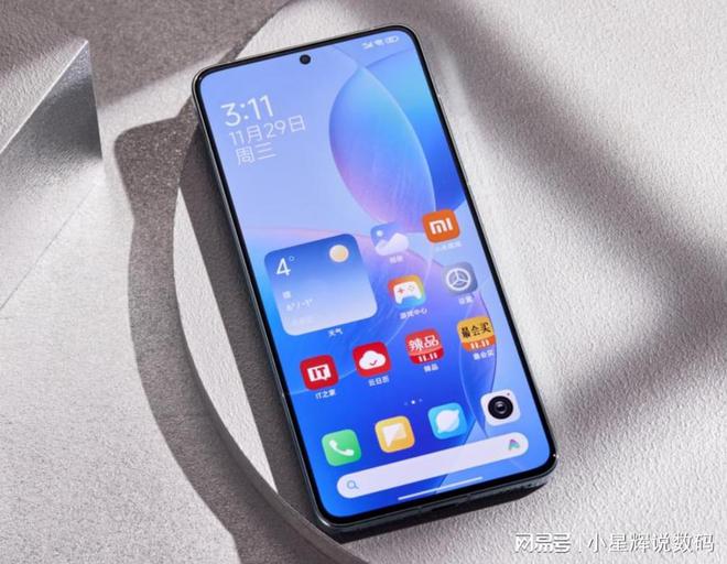 九游娱乐平台：2025“最值得买”的3款2K屏手机配置“十全九美”流畅用5年(图2)