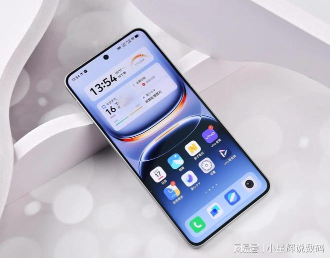 九游娱乐平台：2025“最值得买”的3款2K屏手机配置“十全九美”流畅用5年(图6)