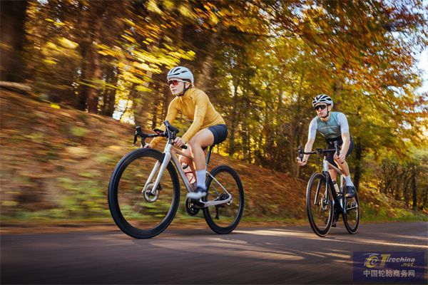 九游娱乐网站：米其林2025年自行车轮胎新品首发Pro5领衔开启“Vélo”骑行新体验(图2)