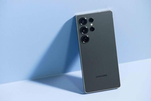 九游娱乐网站：GalaxyAI改写交互方式三星GalaxyS25Ultra全方位展现机皇本色(图4)