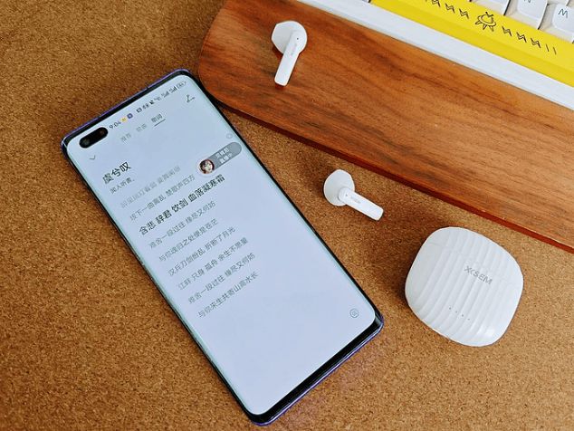 九游娱乐：性价比超级高的蓝牙耳机有哪些推荐？性价比很高的蓝牙耳机大盘点(图8)