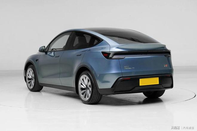 九游娱乐平台：2025款特斯拉ModelY：新能源汽车的新标杆(图4)
