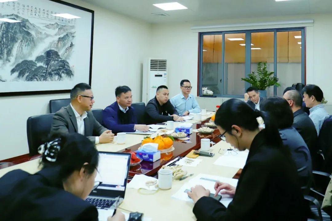 九游娱乐：标准引领高质量发展！《消费品质量分级陶瓷砖》国家标准调研会成功召开(图1)