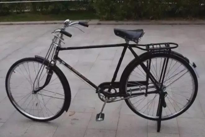 九游娱乐：毛主席时代的十二大名牌太珍贵了！全见过的都儿孙满堂了吧(图5)