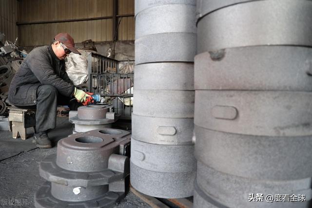 九游娱乐平台：山东滨州：铸铁件出口订单火爆铸造业迎来新春天！(图3)