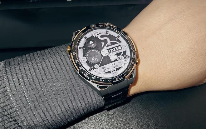 九游娱乐网站：2025年5月新款！智能手表选购攻略全指南教你轻松挑到心仪款！(图2)