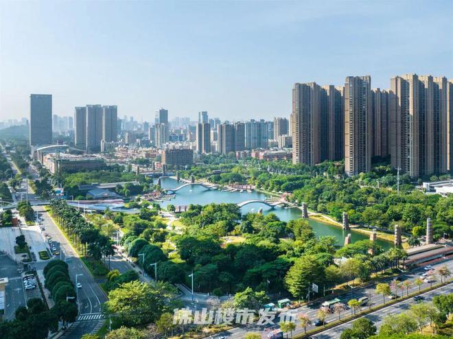 九游娱乐网站：3月29日板房开放！鲁班建筑行家重新定义大沥奢侈好房(图1)