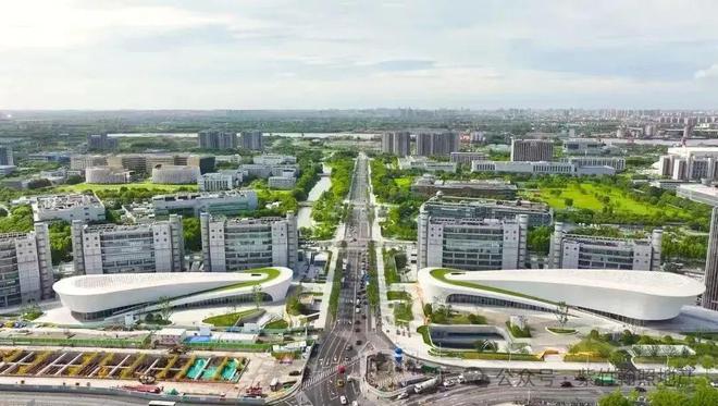 九游娱乐：【最新】兰香湖贰号售楼处发布：臻品豪宅耀世登场！(图4)