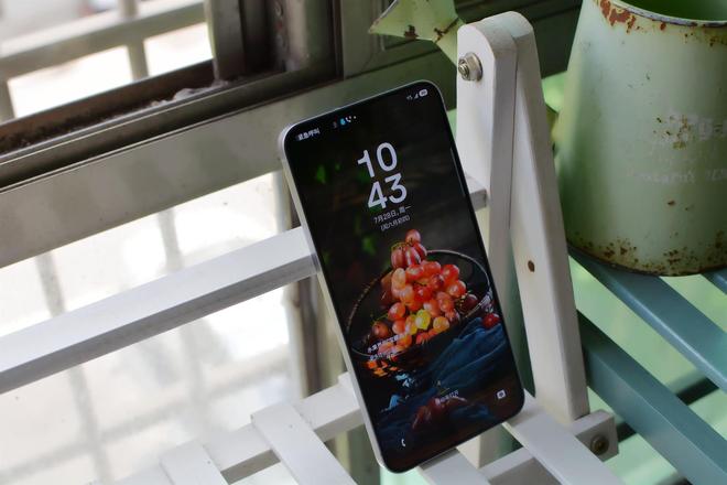 九游娱乐：全焦段覆盖与AI加持​带着三星GalaxyS25+去旅行(图5)