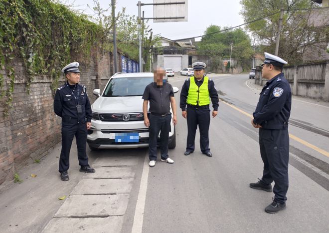 九游娱乐：“净午整治”！全市午间严查重点交通违法！典型曝光→(图2)