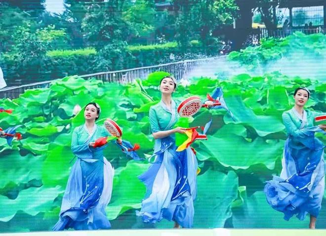 九游娱乐：赛龙舟一场传承千年的新津“船”说(图4)