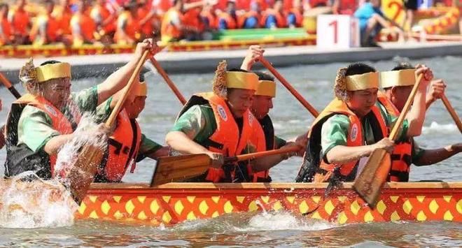 九游娱乐：赛龙舟一场传承千年的新津“船”说(图7)