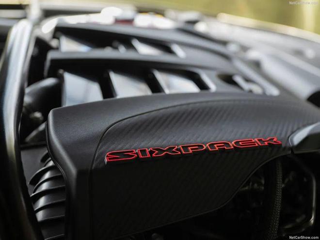 九游娱乐平台：全新“技术流”四驱道奇ChargerScatPack发布双涡轮直六替代V8信仰没了(图27)