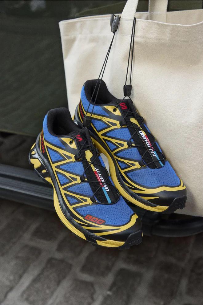 九游娱乐平台：幺妹峰北壁国人首度登顶；“越野跑大神”食毒菌身亡犀牛说(图20)