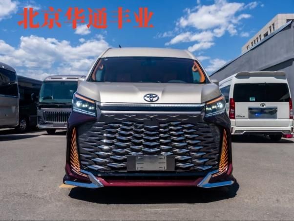 九游娱乐：丰田海狮7座凯撒皇冠版价格丰田海狮7座团购价格(图3)