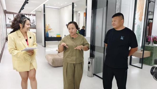 九游娱乐：《探展第一线智造江北瓷博会(图10)