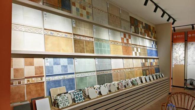 九游娱乐：《探展第一线智造江北瓷博会(图7)