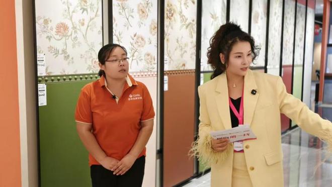 九游娱乐：《探展第一线智造江北瓷博会(图6)