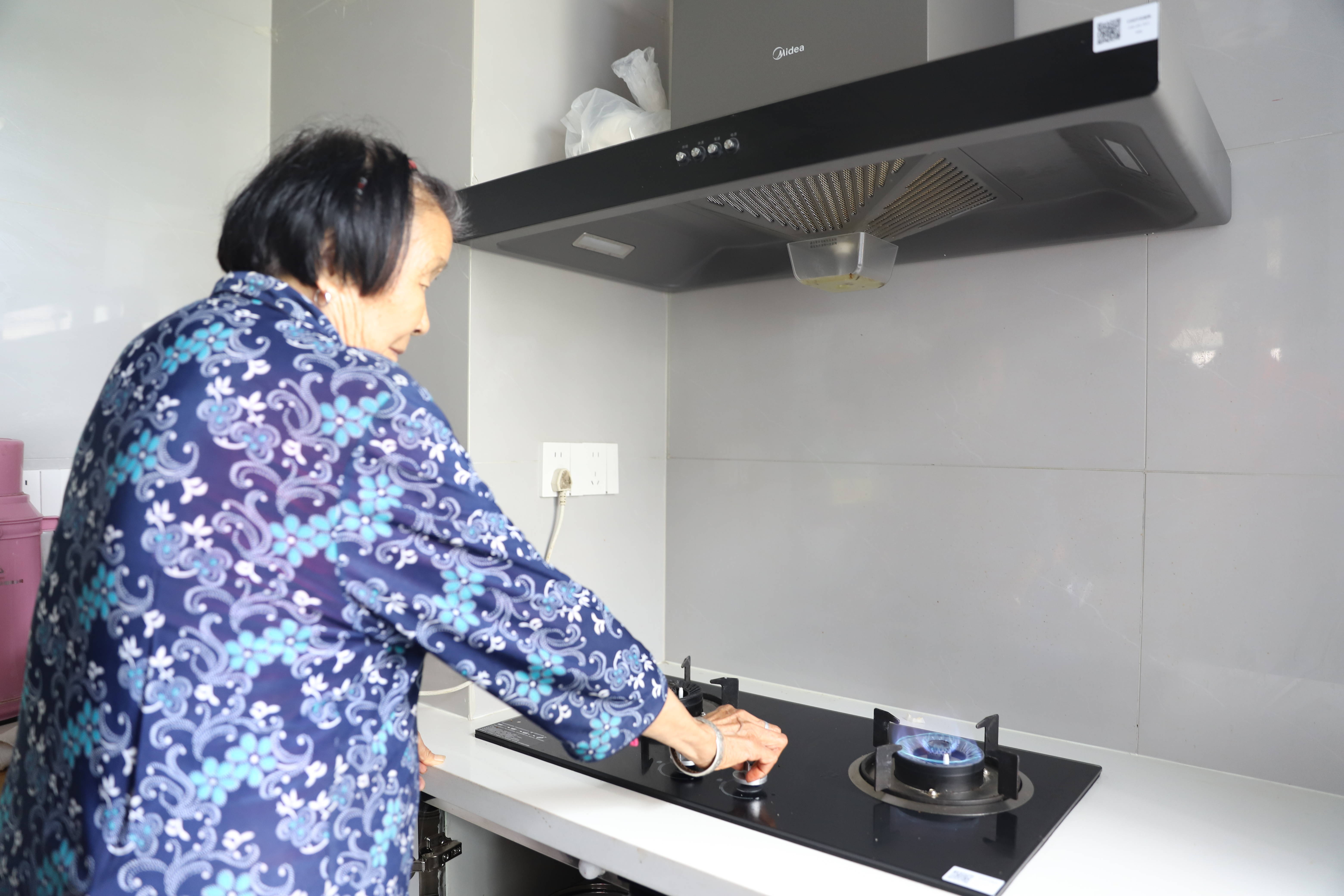九游娱乐平台：西南油气田输气管理处：楚攀“天路”累计输量超12亿方(图4)