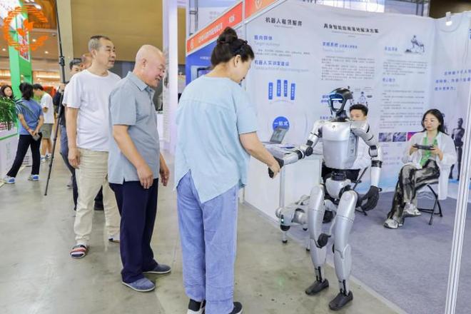 九游娱乐：科技赋能点燃农业现代化新引擎沈阳农博会今日开幕(图2)