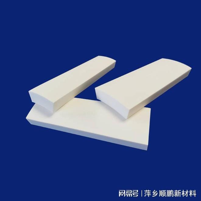 九游娱乐：江苏氧化铝耐磨陶瓷片(图3)