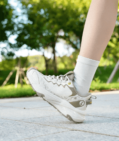 九游娱乐：牛！中国制造已经强到如此可怕了！百元造某克某迪千元级户外鞋！(图6)