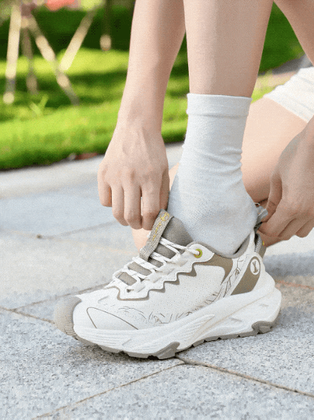 九游娱乐：牛！中国制造已经强到如此可怕了！百元造某克某迪千元级户外鞋！(图22)