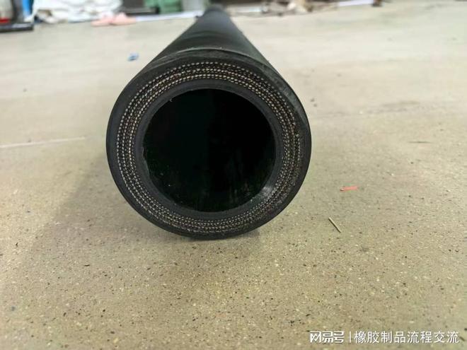 九游娱乐：橡胶挤压管维护：5个步骤解决寿命短的问题(图3)