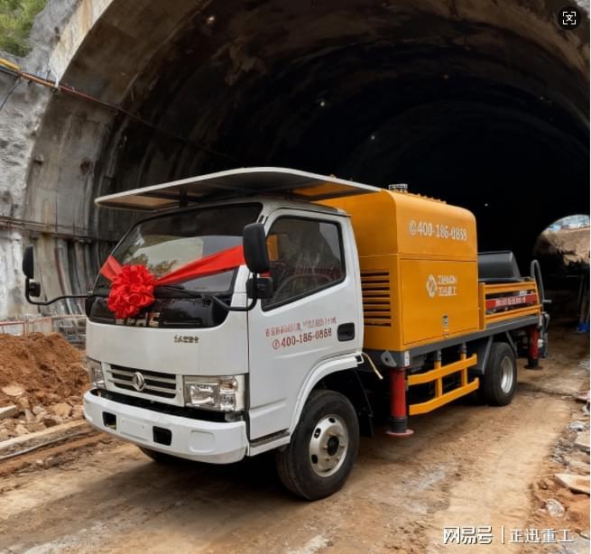 九游娱乐网站：混凝土输送神器！正迅车载泵的硬核实力(图1)