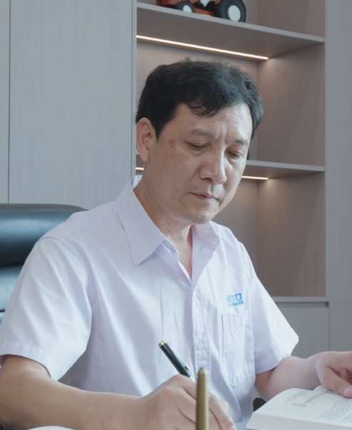 九游娱乐：吴升柱：以匠心铸精品用创新领美途(图1)