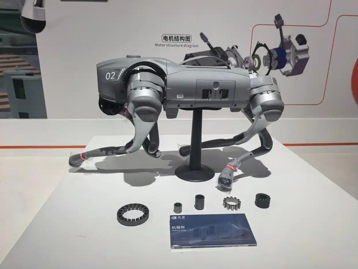 九游娱乐平台：从湖南第一炉铁水到机器人的电机涟钢勇闯“高端局”(图4)