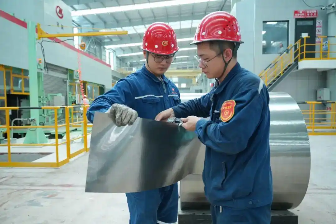 九游娱乐平台：从湖南第一炉铁水到机器人的电机涟钢勇闯“高端局”(图1)