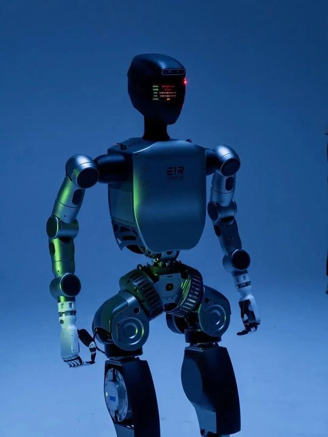 九游娱乐网站：2025年人形机器人重器盘点：十款新品一个风向(图5)