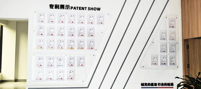 九游娱乐网站：为什么工程项目更爱用瓷砖胶十大品牌？看完你就明白了(图2)